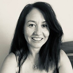 Nadia Chadourne, PERFORMANCES ET COMMUNICATION